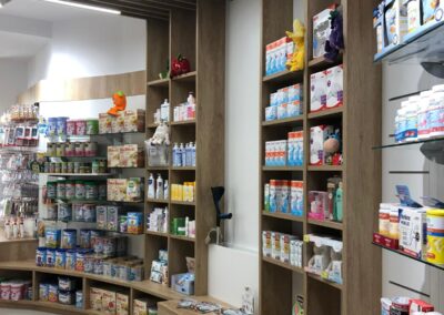 REFORMA FARMACIA Y MOBILIARIO - OHAA ESTUDIO